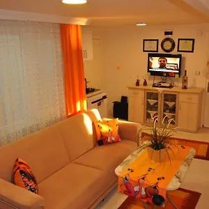  Apartment Deniz Manzarasi, Marti Sesleri Esliginde Turkey